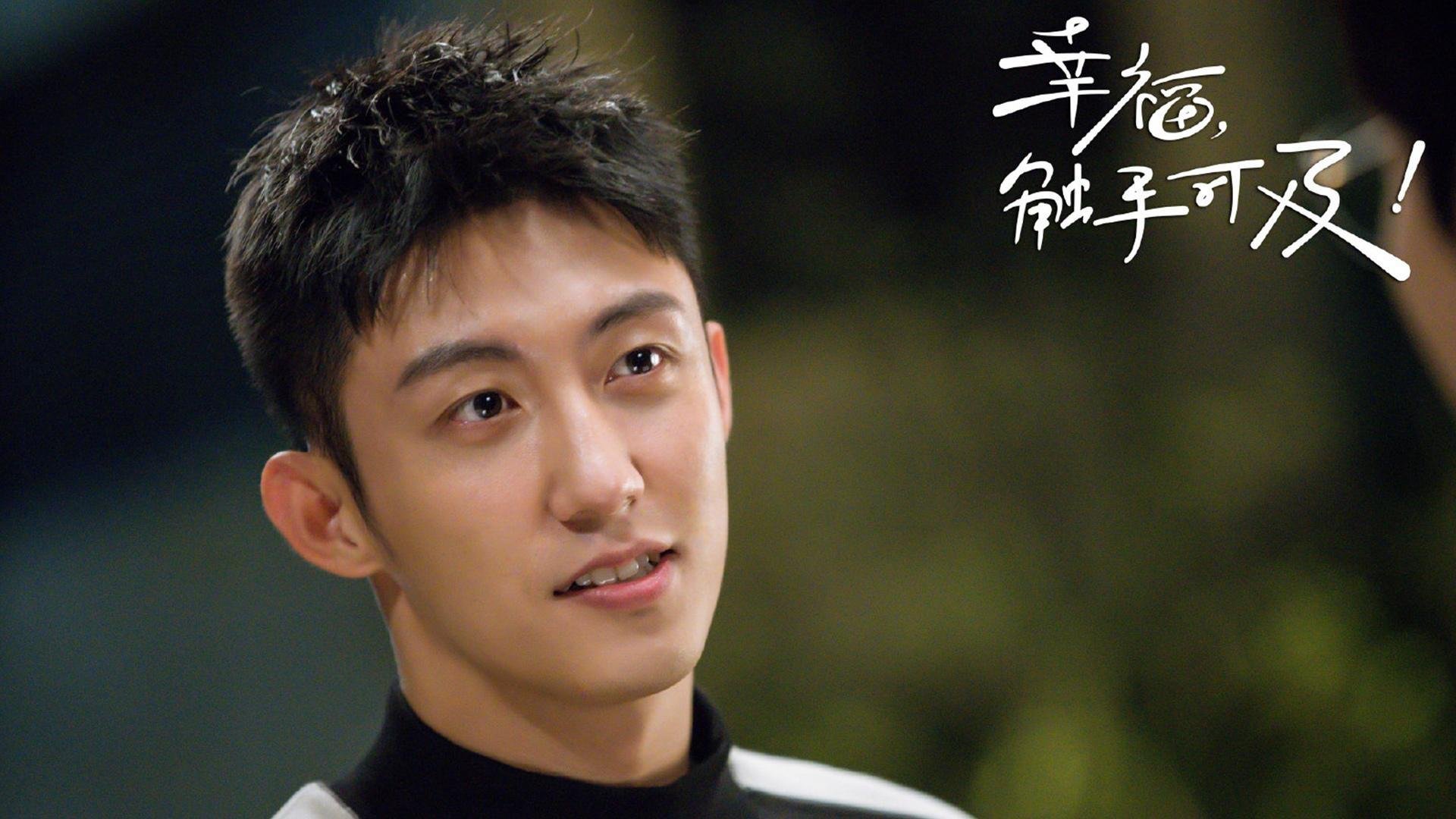 《国际电竞赛事注册热潮：报名人数创新高》，国际电子竞技大赛