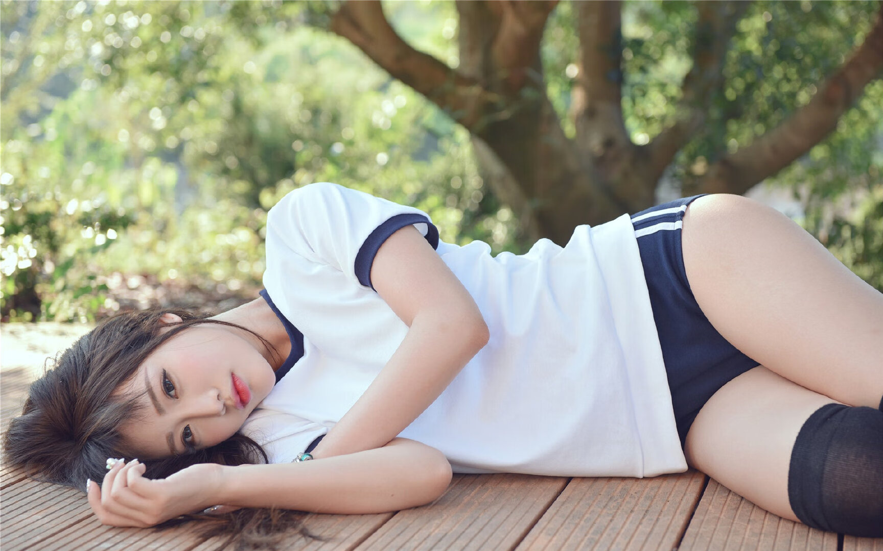 Jiu You-大型户外龙舟比赛，水上竞技展风采，龙舟比赛项目