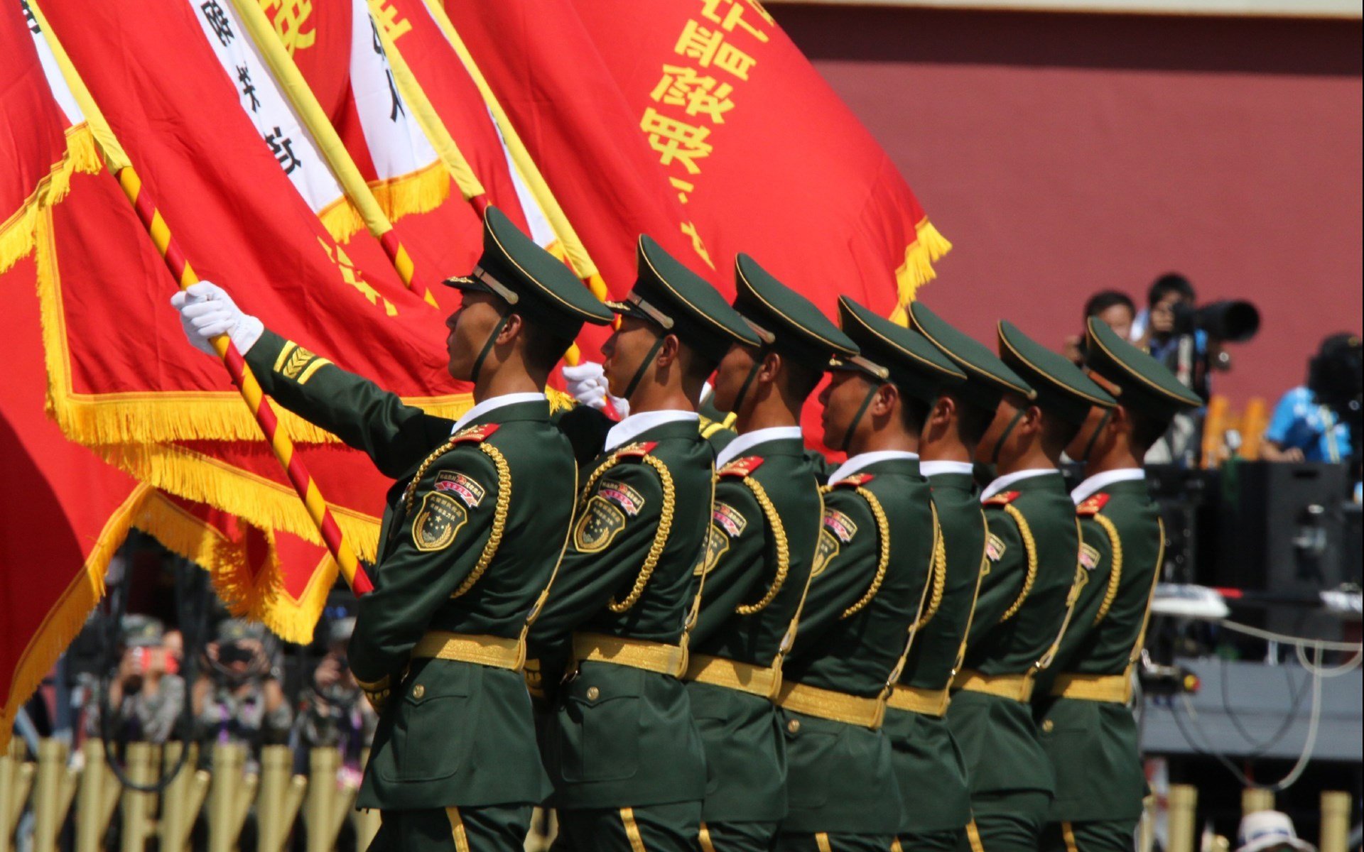 九游游戏中心-中国篮球运动员职业道德教育，篮球职业运动员的要求