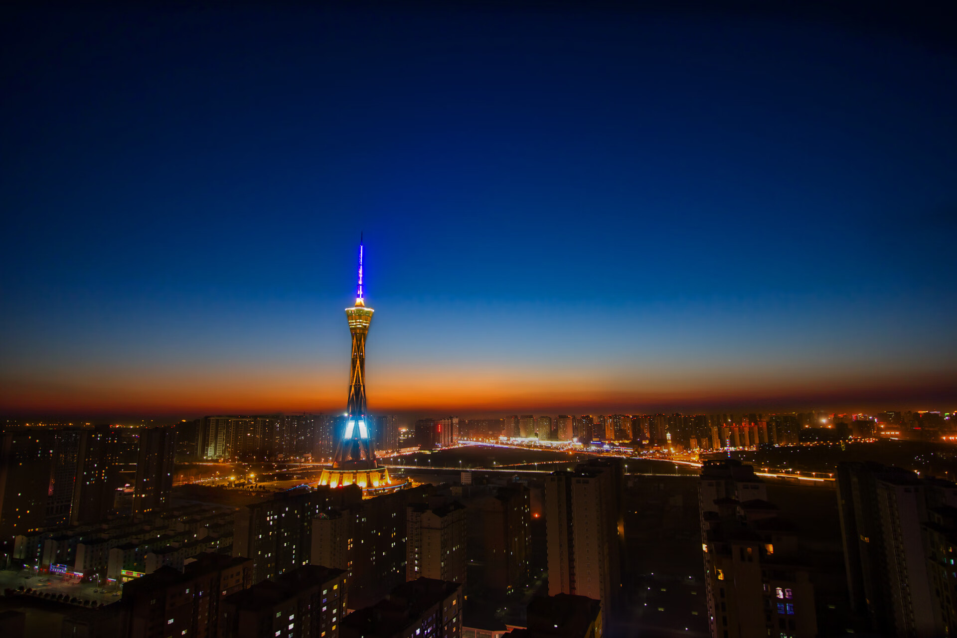 多特蒙德士气高涨，将迎接巴黎的挑战，多特蒙德百科