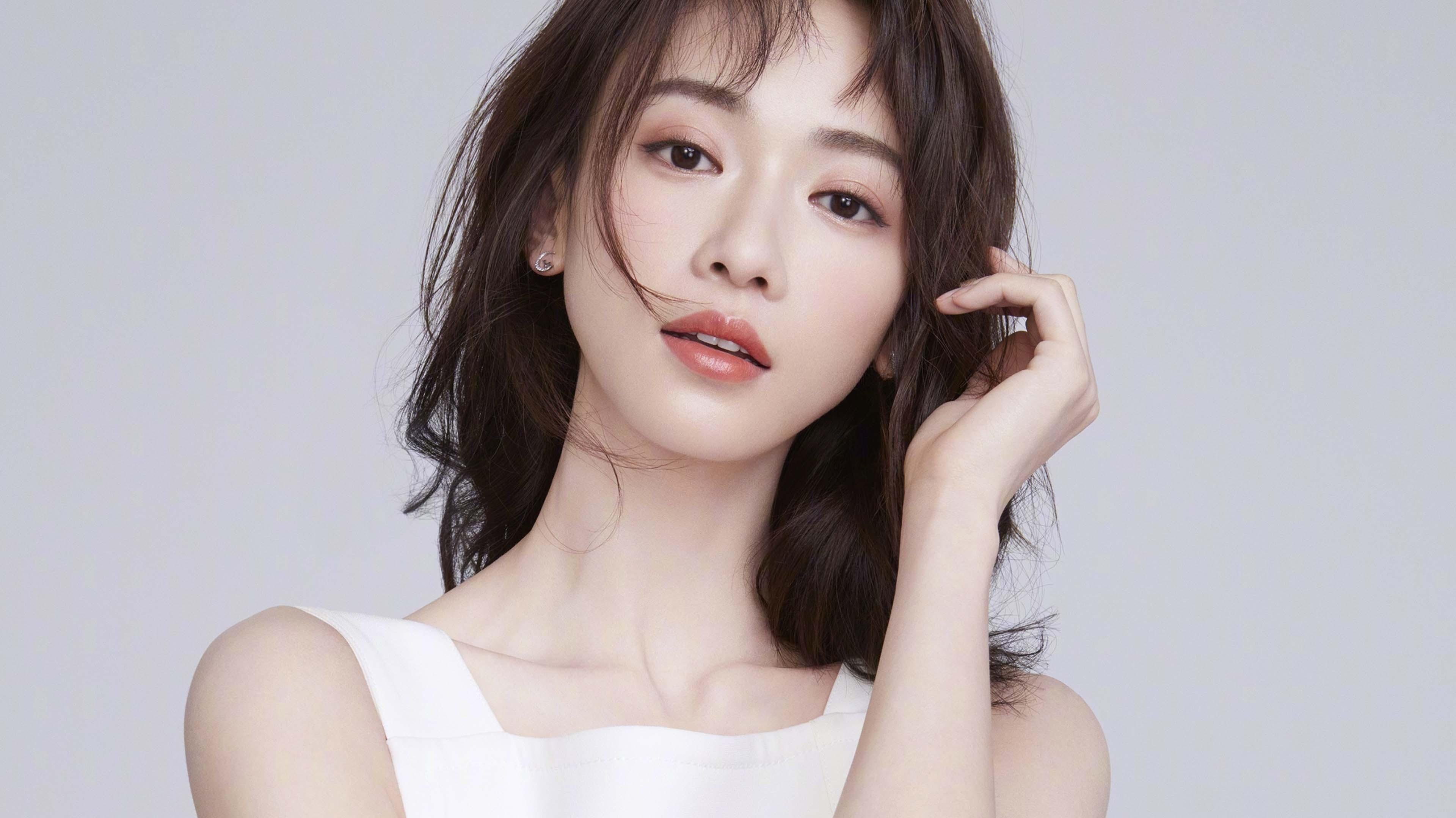 皇马青训再现奇迹，新星崭露头角迎接未来